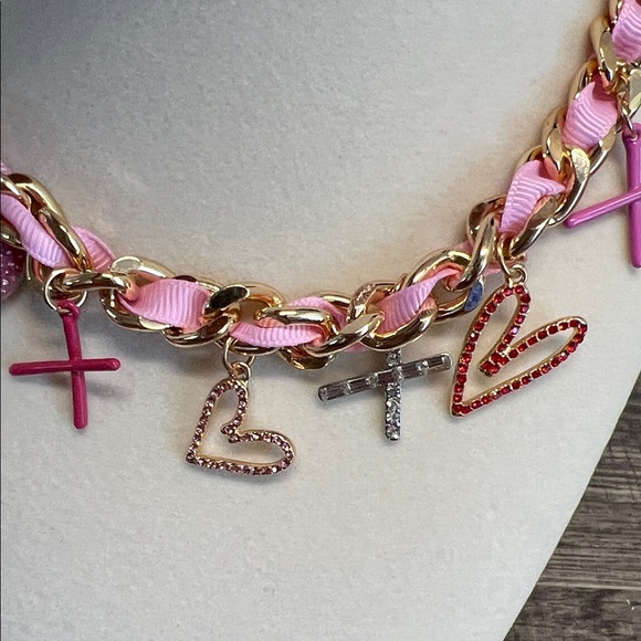 Betsey Johnson | Pink Ribbon & XOXO Necklace 💖 - Picture 7 of 10